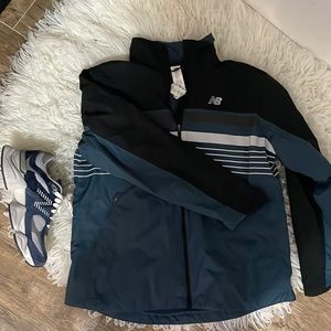 New balance windbreaker